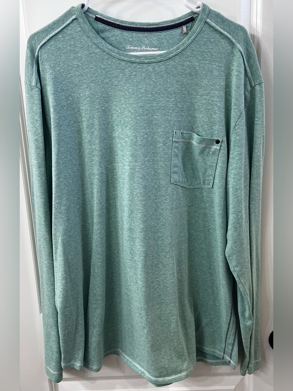 EUC Tommy Bahama Men's Long-Sleeve Pocket Tee in Seafoam Green, XL